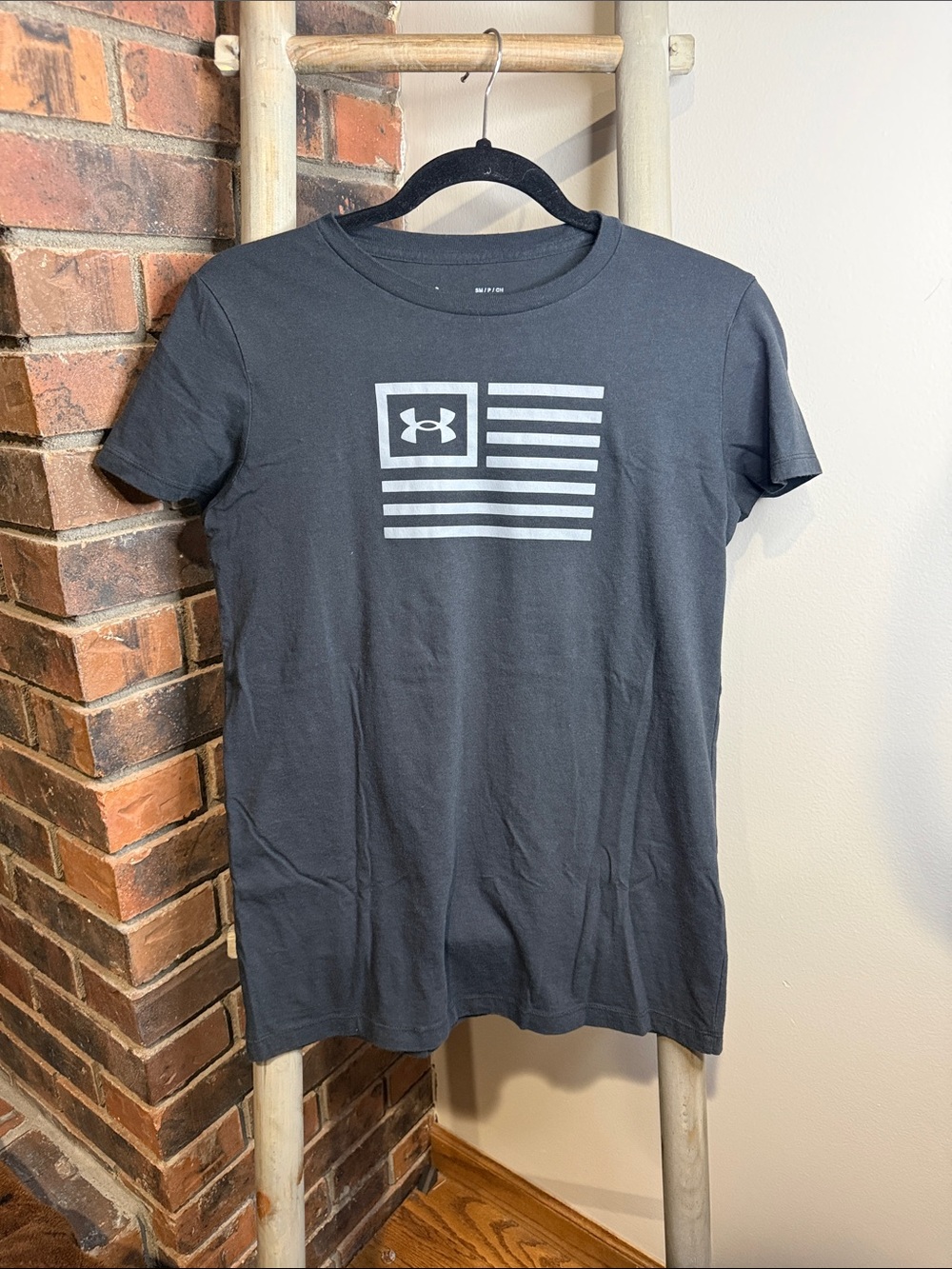 Under Armour Freedom American Flag Graphic T-Shirt | Women's S | Athletic Tee